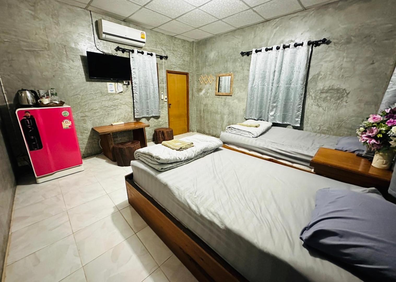 บ้านภทรพรรณ ขุนยวม แม่ฮ่องสอน Ban Pataraphan Khunyuam Maehongson Thailand Ban Khun Yuam Exterior foto
