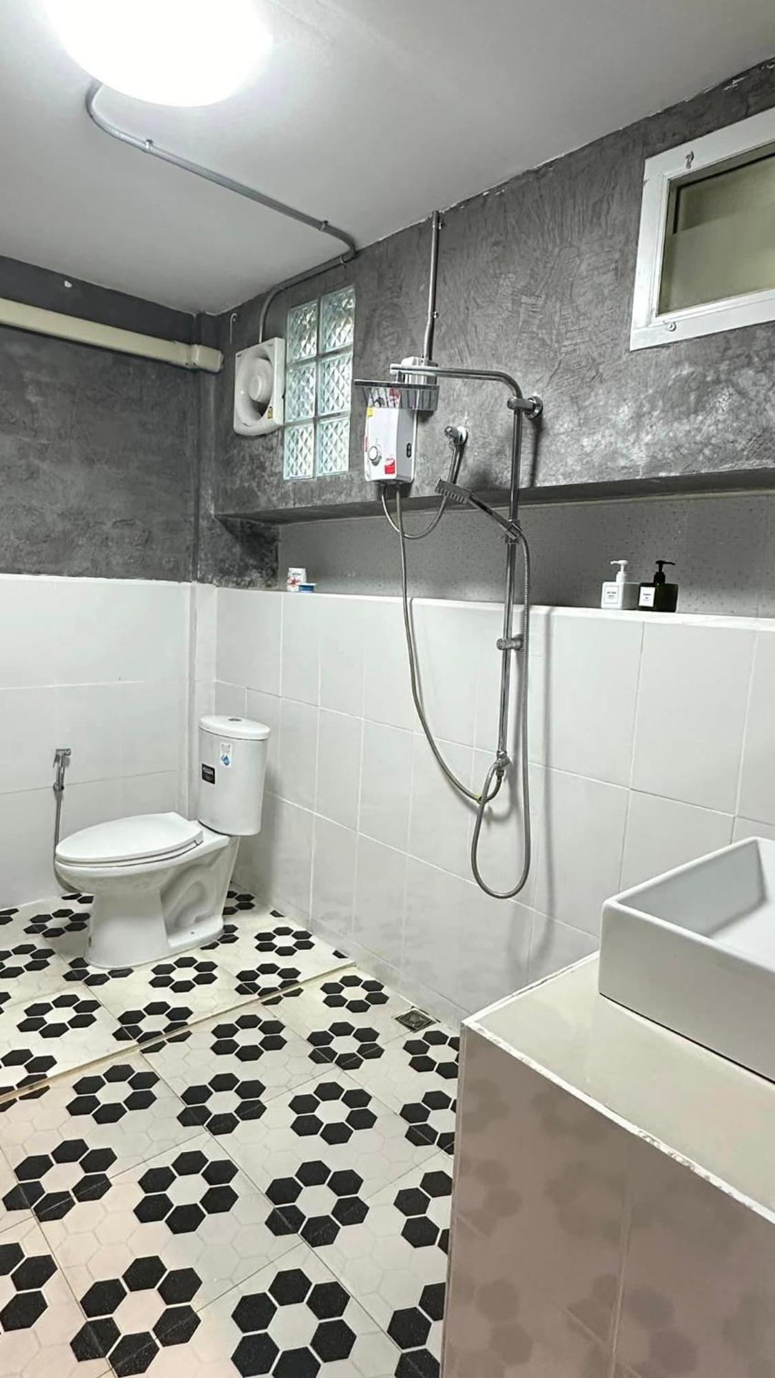 บ้านภทรพรรณ ขุนยวม แม่ฮ่องสอน Ban Pataraphan Khunyuam Maehongson Thailand Ban Khun Yuam Exterior foto